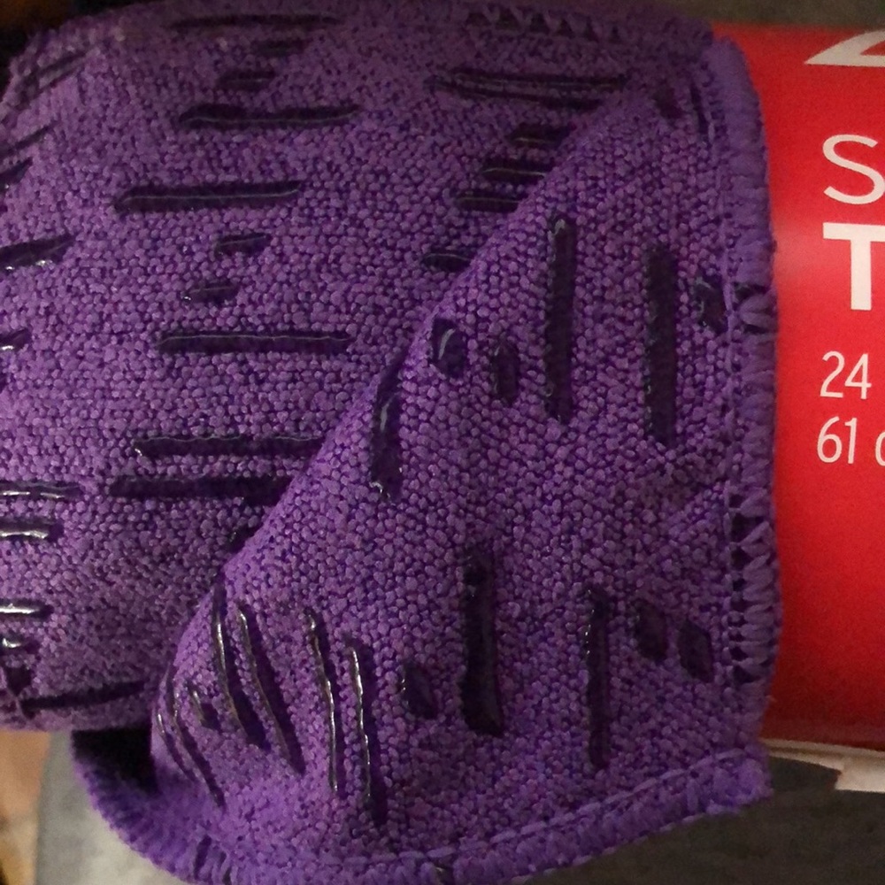 ZELLA Stability Towel 24 In by 69 In - Picture 4 of 4
